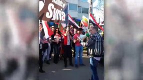 Протест пред посолството на Сирия Протест пред посолството на Сирия